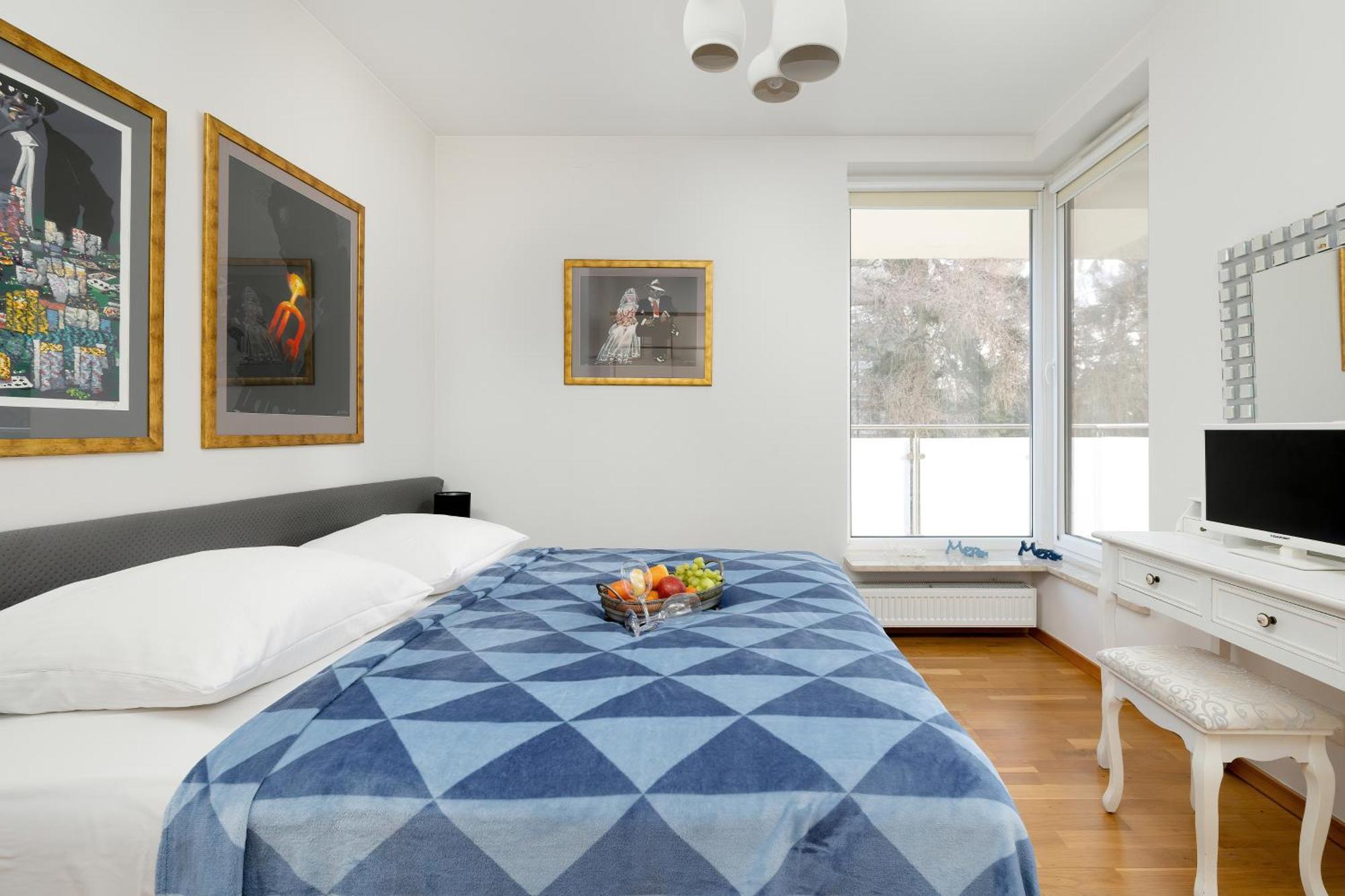 Aquamarina Seaview By Rent Like Apartment