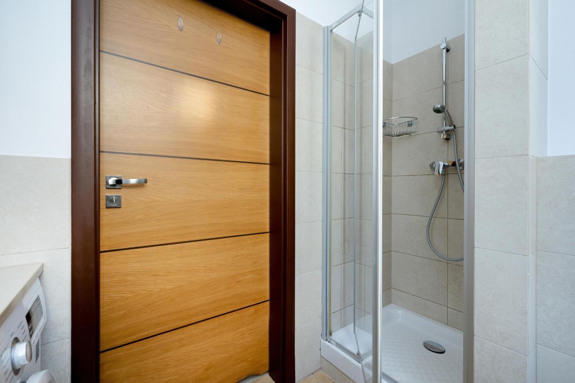 Aquamarina Seaview By Rent Like *