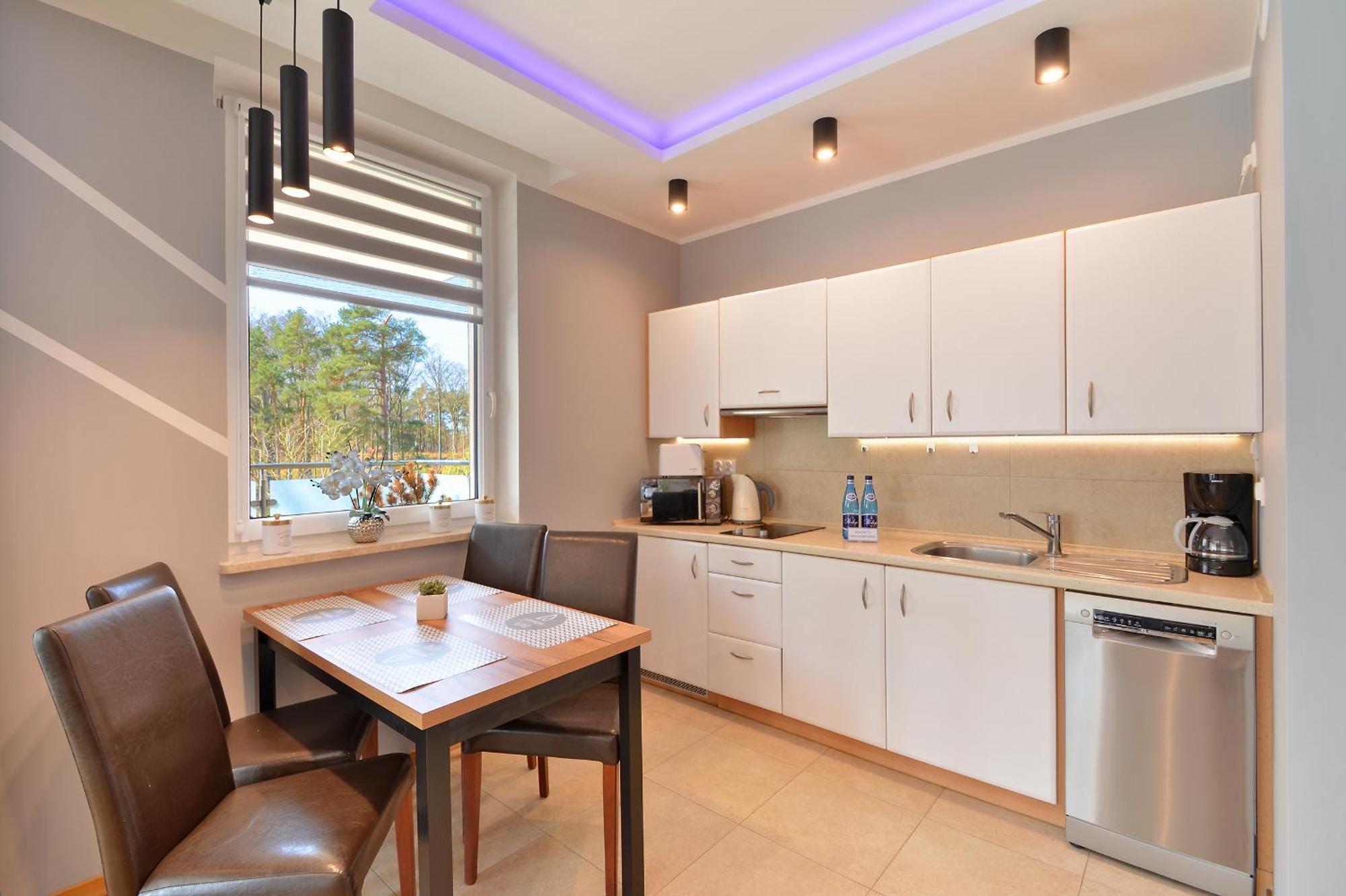 Aquamarina Seaview By Rent Like Apartment